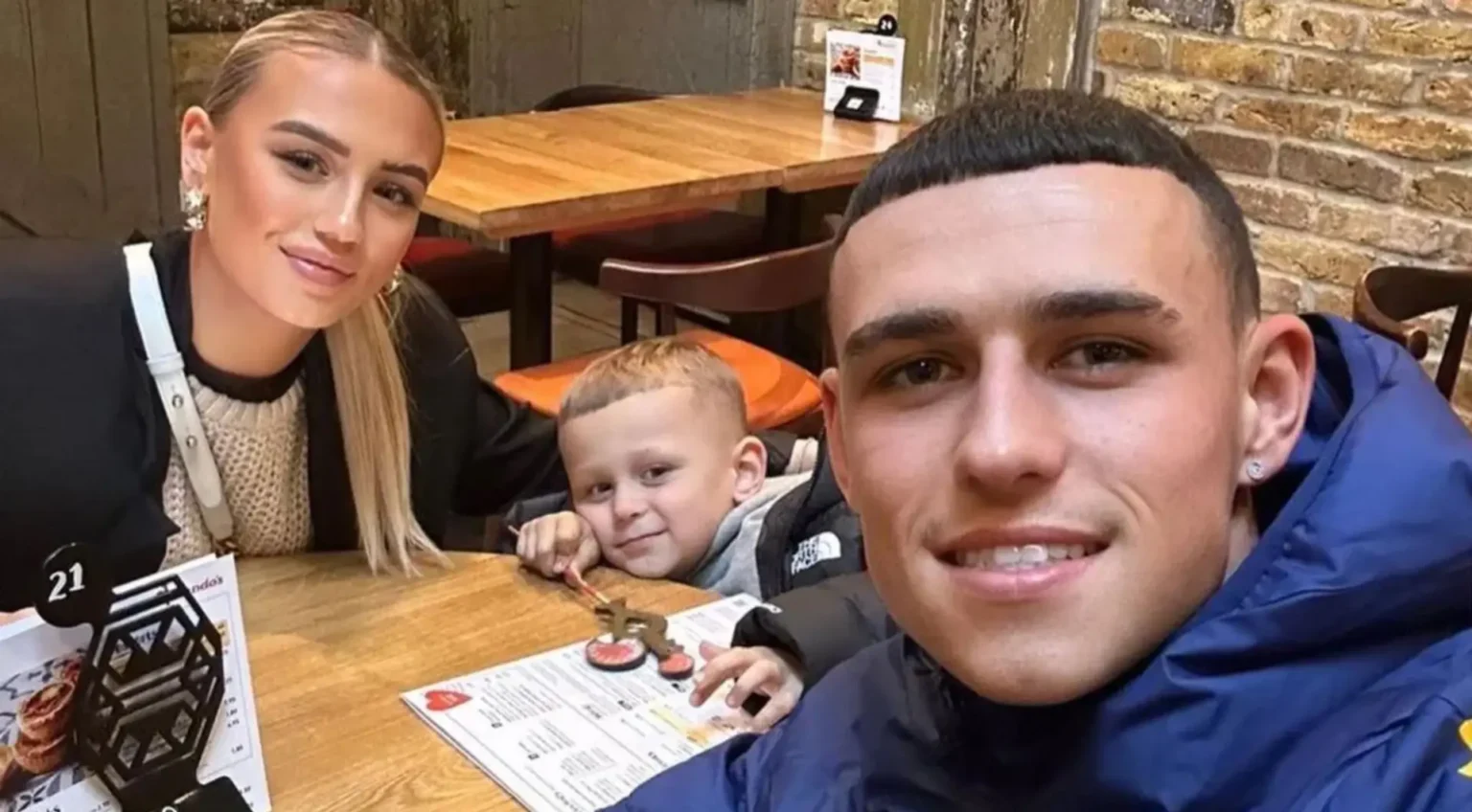 phil foden girlfriend